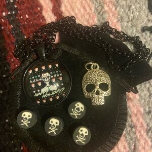 - Skulls santa holiday necklace lace New Bones Christmas + skull charms